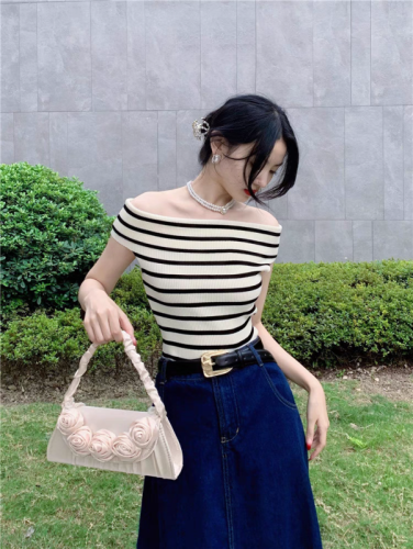 韩国chic夏季气质小性感一字领露肩修身显瘦条纹短袖针织衫上衣女