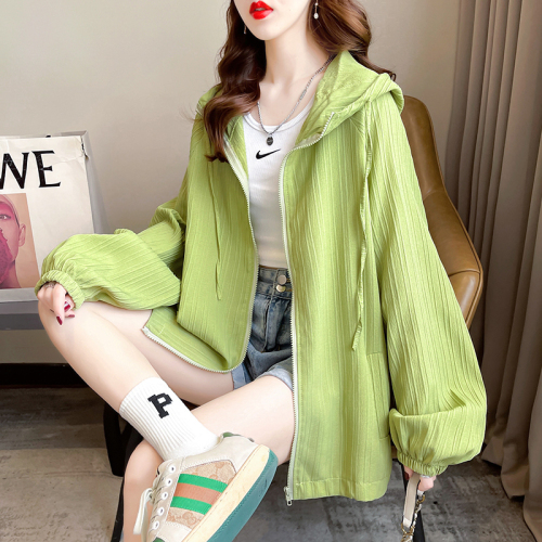 Actual shot of 2024 summer Korean style loose hooded wave strip zipper cardigan sun protection jacket for women