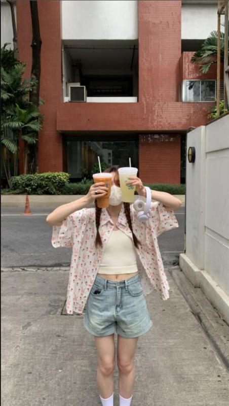 鹵鹵lulu兔子印花防曬寬鬆短袖襯衫女夏季設計感別致小眾開衫上衣