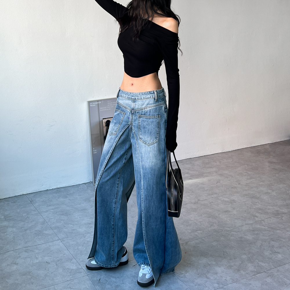 Designed fake two-piece jeans
