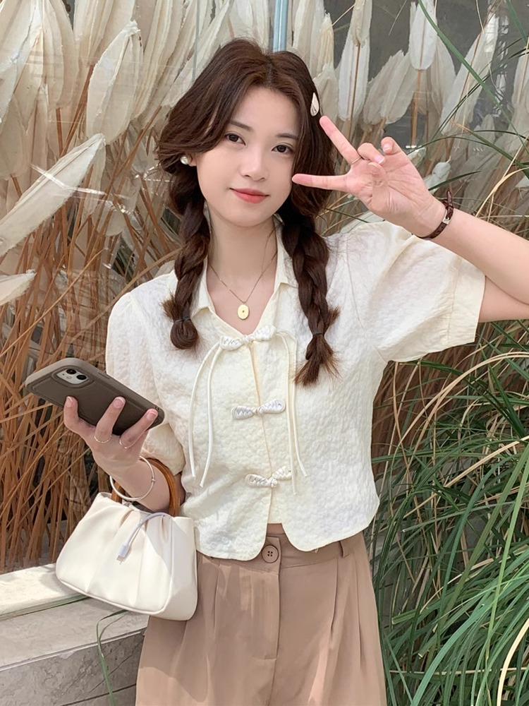 復古盤扣小衫女裝泡泡袖上衣設計感小眾夏季新款白色法式短袖襯衫