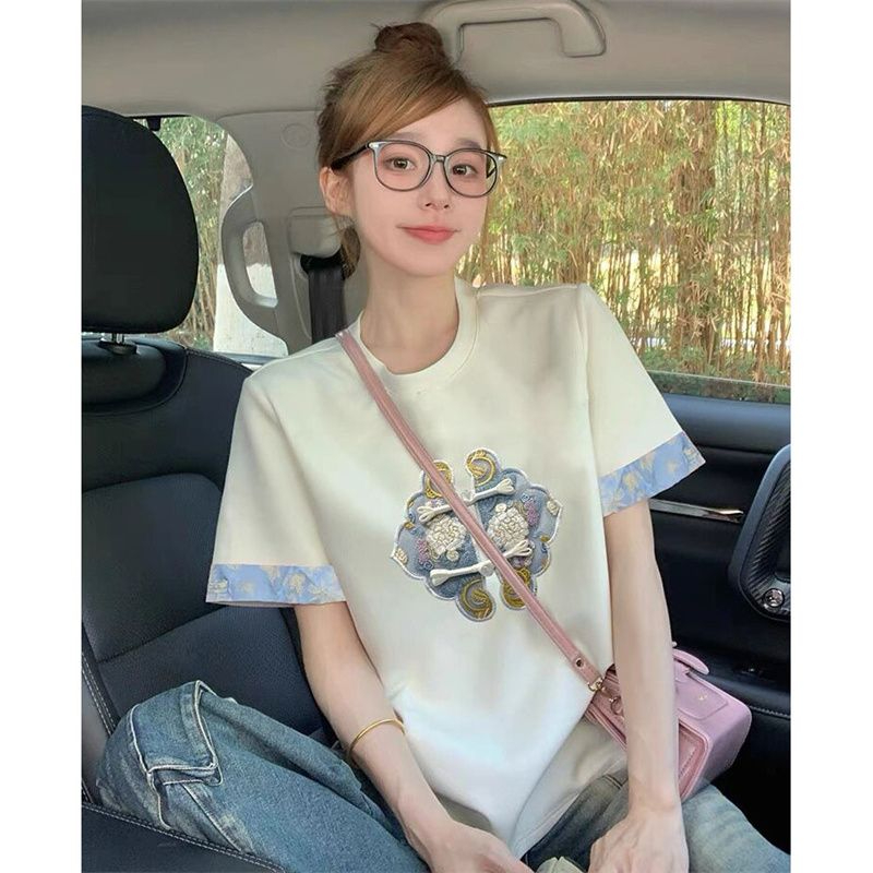 新中式女裝白色短袖t恤夏季2024新款正肩顯瘦設計感國風刺繡上衣