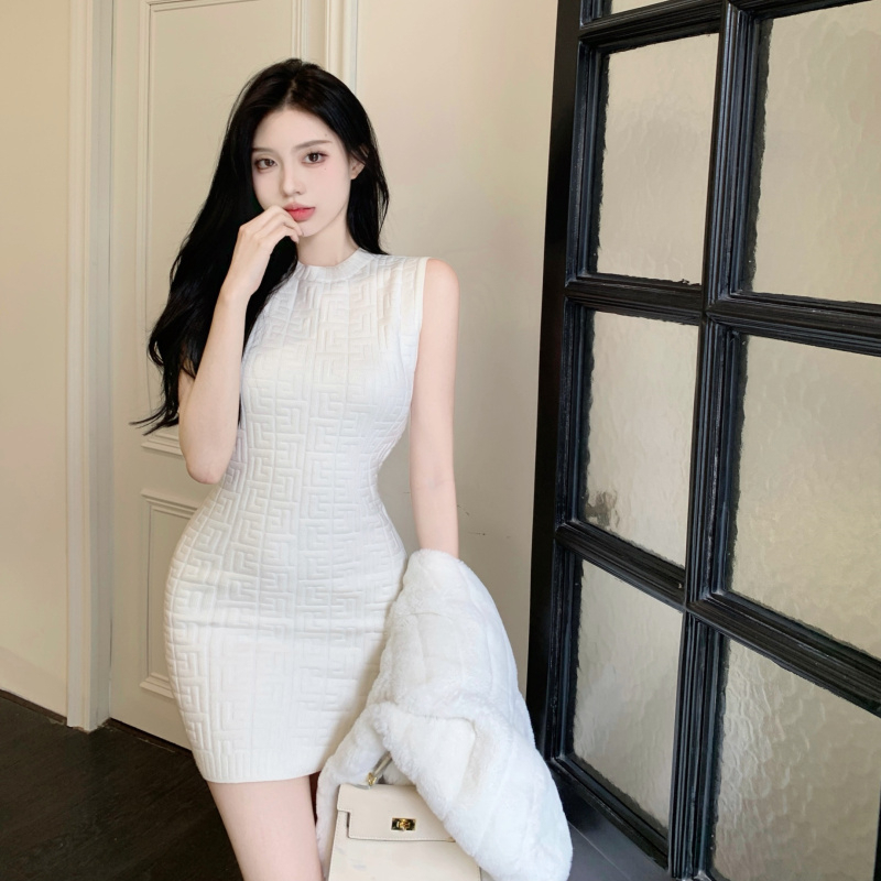 重工老花提花打底連衣裙女夏季優雅氣質無袖修身圓領針織裙