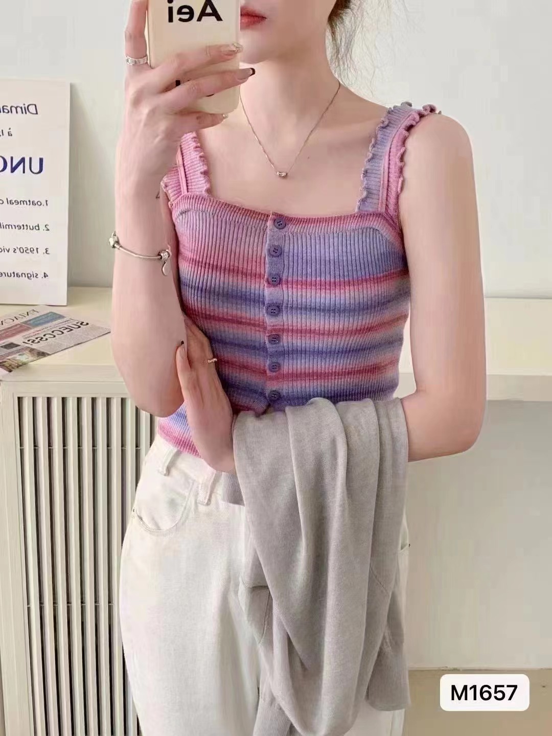 2024夏季新款氣質方領彩色條紋排扣木耳邊吊帶