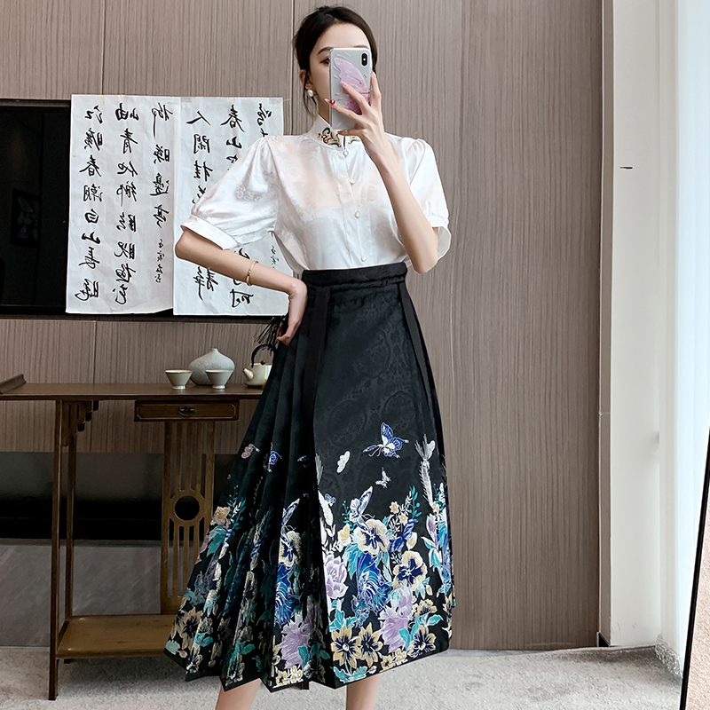 實拍  步步生花新中式國風刺繡襯衣女黑色馬面裙日常改良漢服
