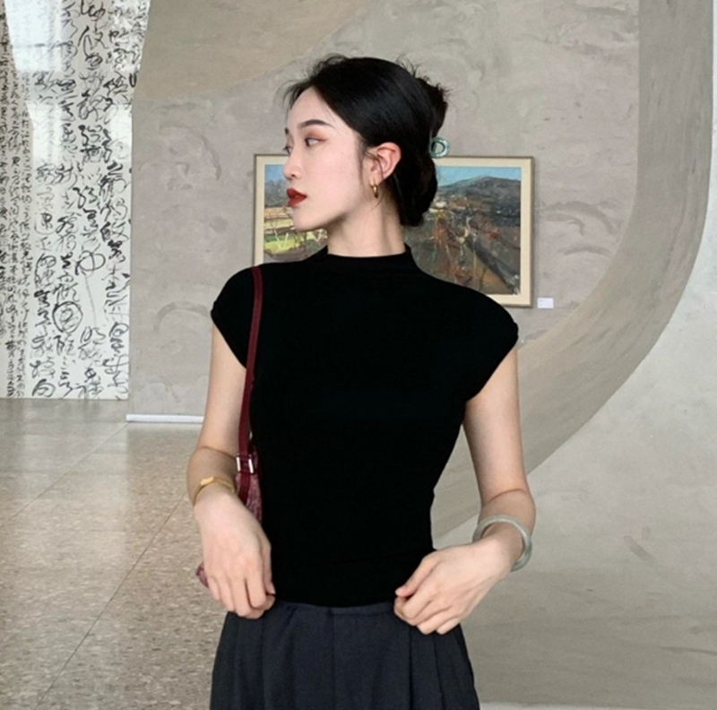 半高領黑色短袖t恤女秋季內搭打底衫2024新款正肩緊身短款辣妹上