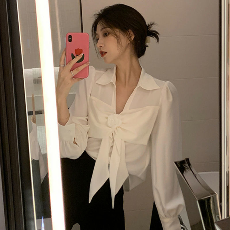 2024春季新款設計感別致蝴蝶結上衣女v領泡泡袖氣質白色襯衫襯衣