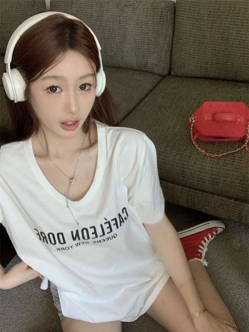 Real shot letter printed irregular slit short-sleeved T-shirt for women summer loose belly-covering round neck top