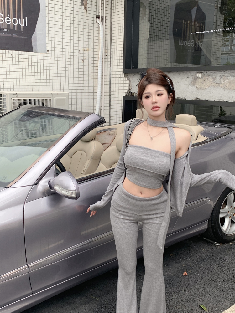 實拍灰色針織開衫三件套裝女春秋抹胸上衣修身微喇褲子