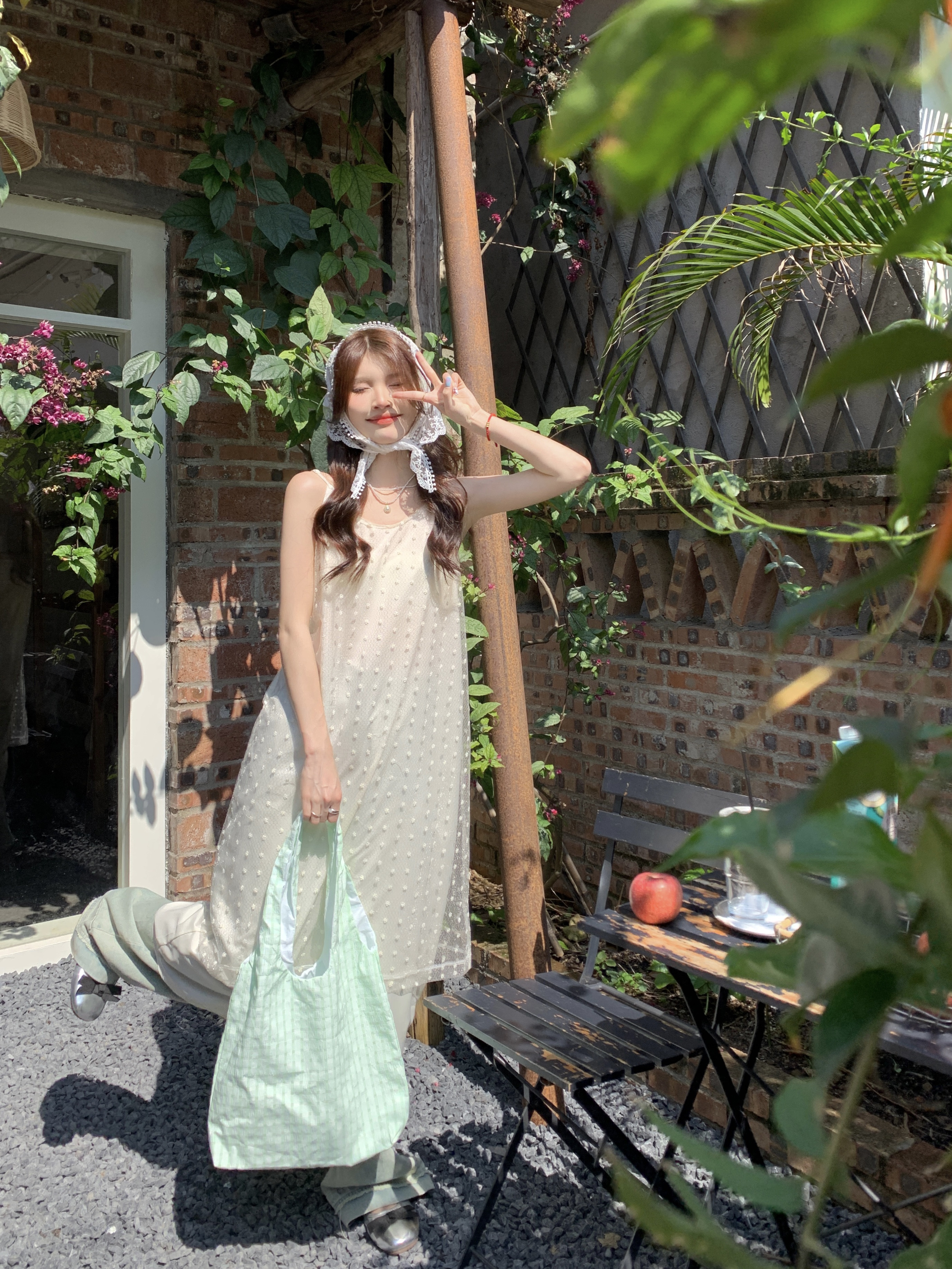 實拍 設計感雙層立體花朵疊穿吊帶連衣裙女溫柔背心中長裙子