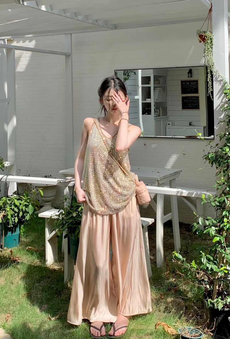 Actual shot ~ Niche design BingBing loose cool sequined colorful vest sleeveless + simple wide-leg pants