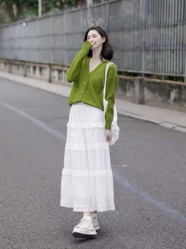 2024春節新款氣質女裝抹茶綠色小香風開衫