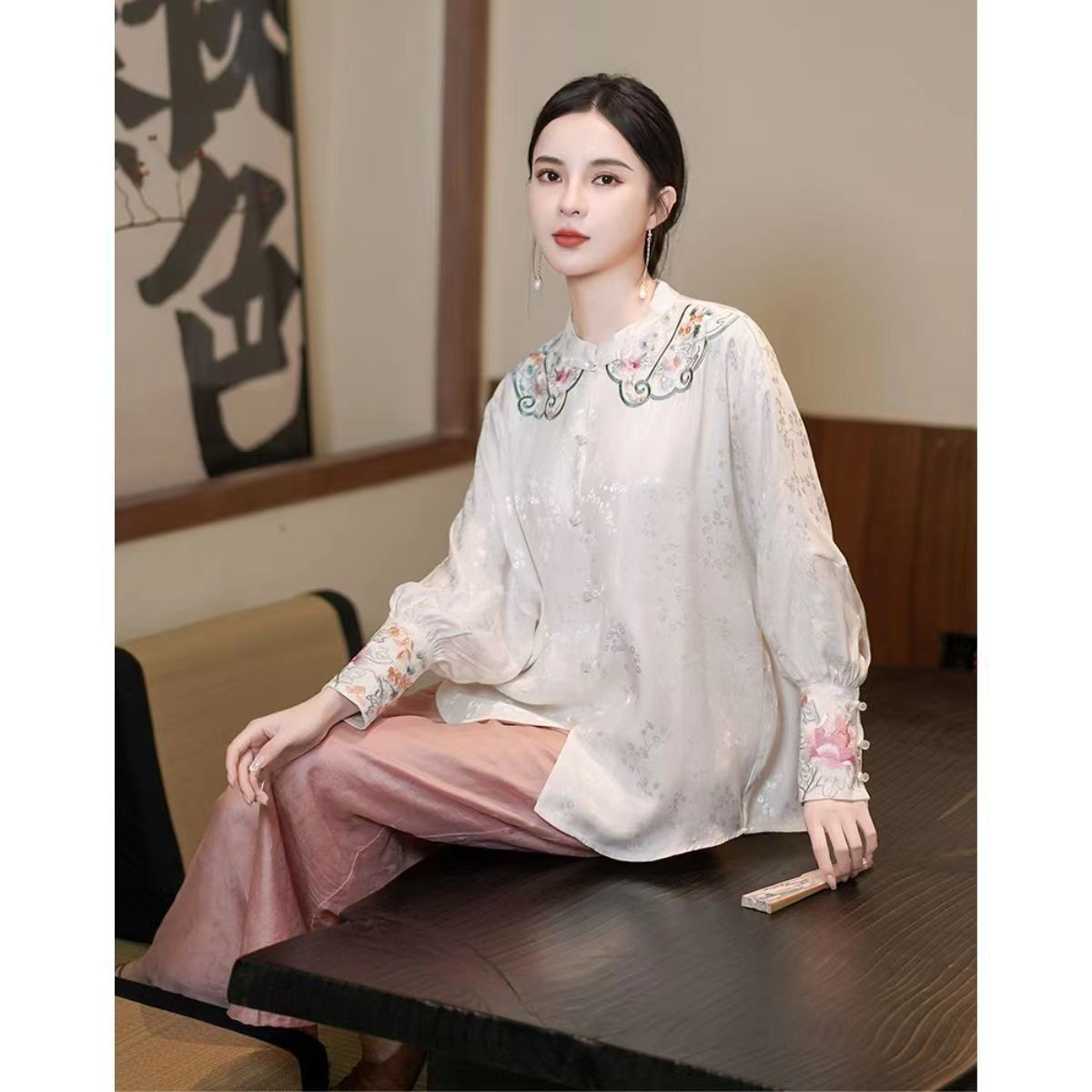 2024早春復古盤扣中式襯衫國風刺繡立領襯衣新款中國寬鬆上衣長袖
