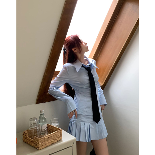 Actual shot of new spring long-sleeved lapel shirt with tie + design skirt two-piece set
