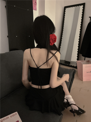 Real shot of Thai style red suspender backless vest for women to wear summer pure and sweet hot girl lace up