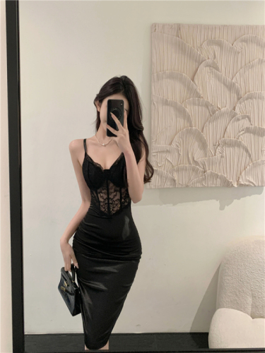Real shot of sexy lace see-through suspender skirt pleated hip-covering steel ring fishbone slim dress