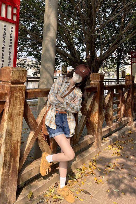 美式復古Polo領格子襯衫寬鬆港風冪式穿搭設計感春款開衫長袖上衣