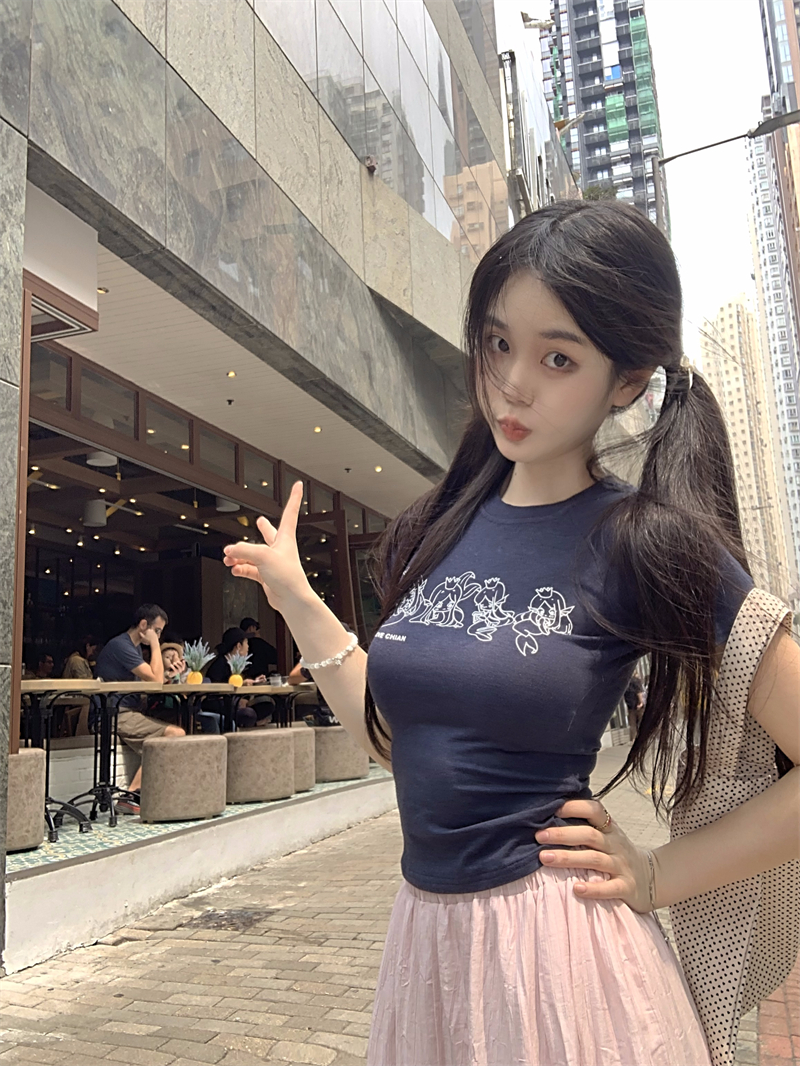 實拍 純欲修身卡通印花短款T恤