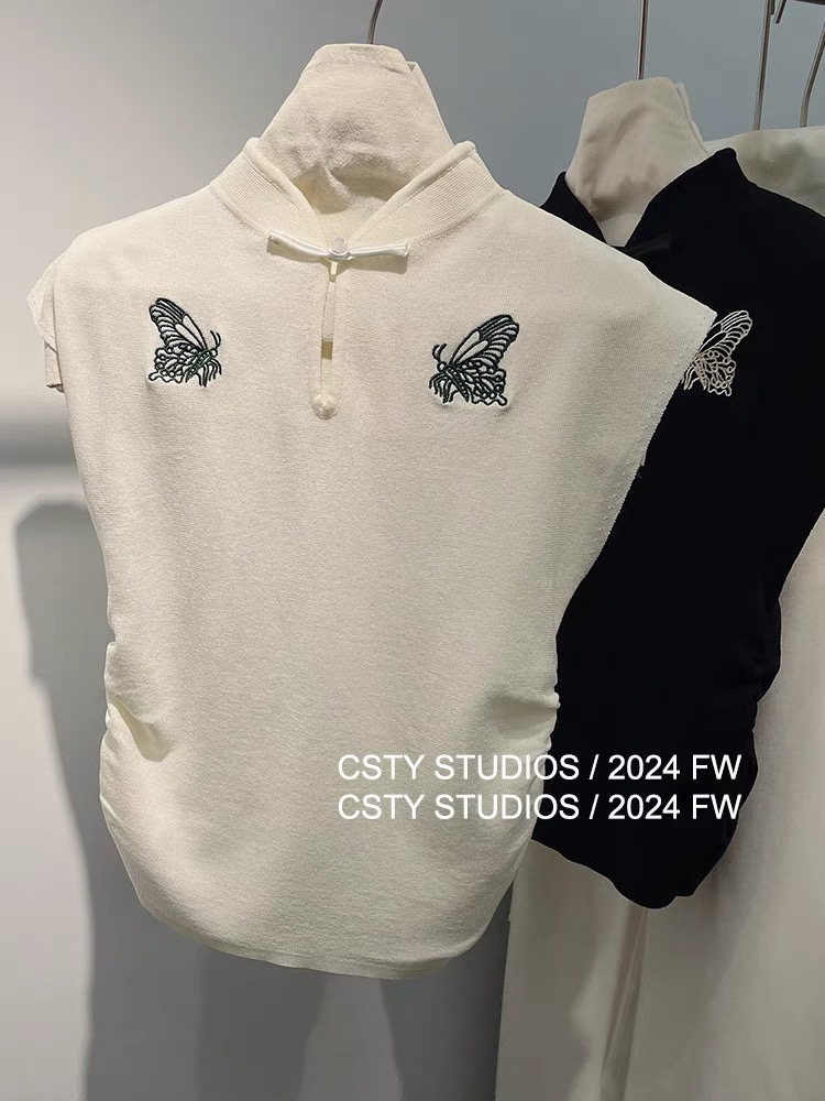 新中式刺繡蝴蝶短袖T恤女2024年新款春季立領鏤空設計感打底上衣