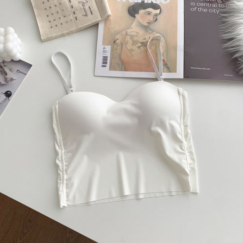 Real shot of ice silk sports camisole women's inner wear design niche outer wear beautiful back slim short hot girl top