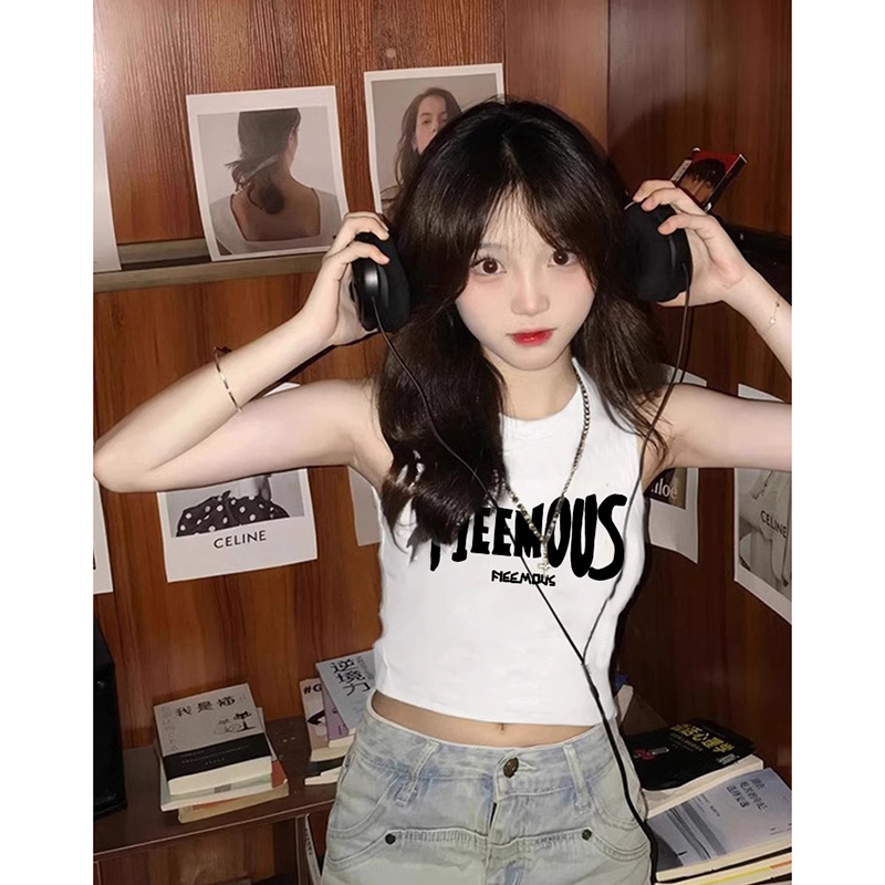Hot girl spring and summer slim fit short tank top sleeveless t-shirt for women