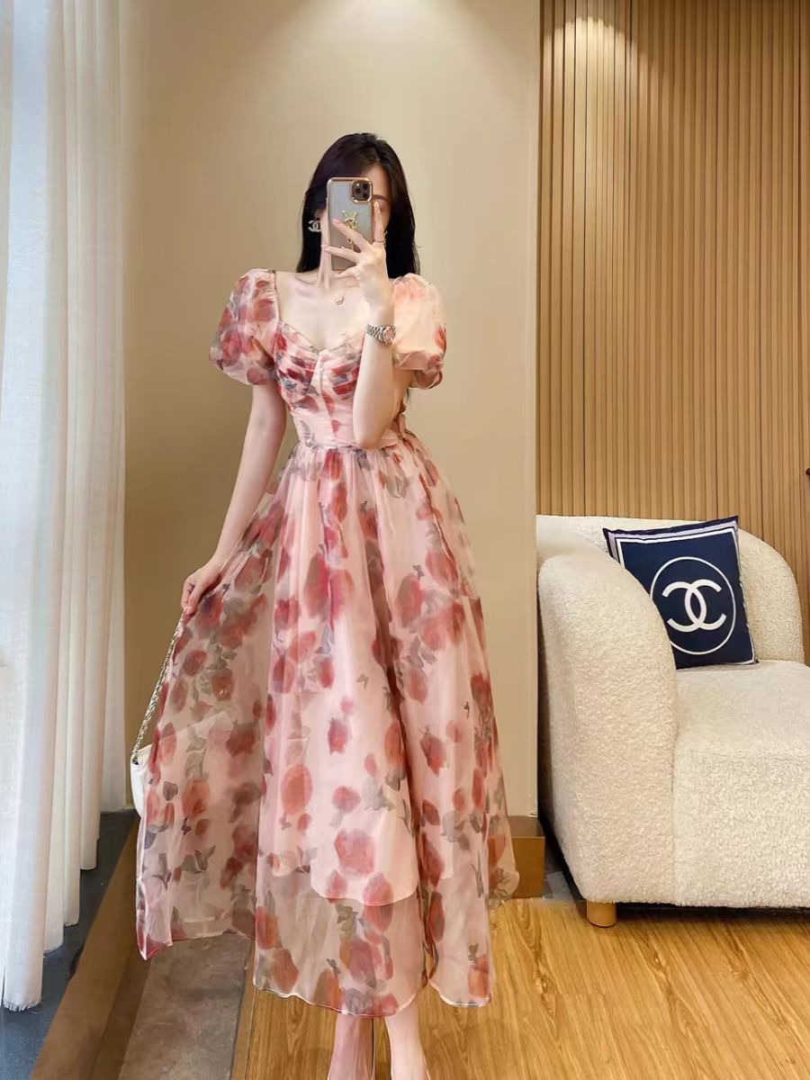 法式在逃公主成人禮生日禮服高端輕奢小眾甜辣風絕美碎花連衣裙夏
