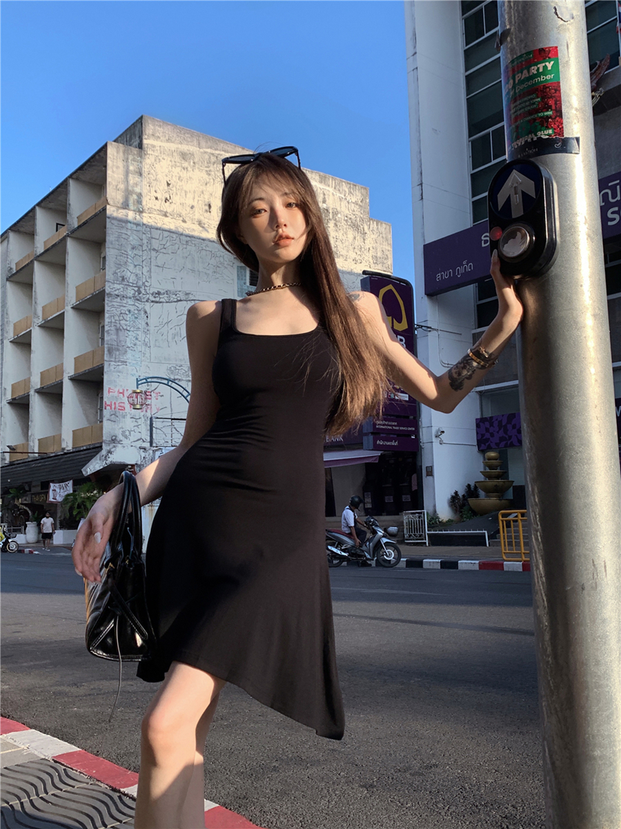 實拍復古性感辣妹後背鏤空背心收腰顯瘦A字胸墊連衣裙女
