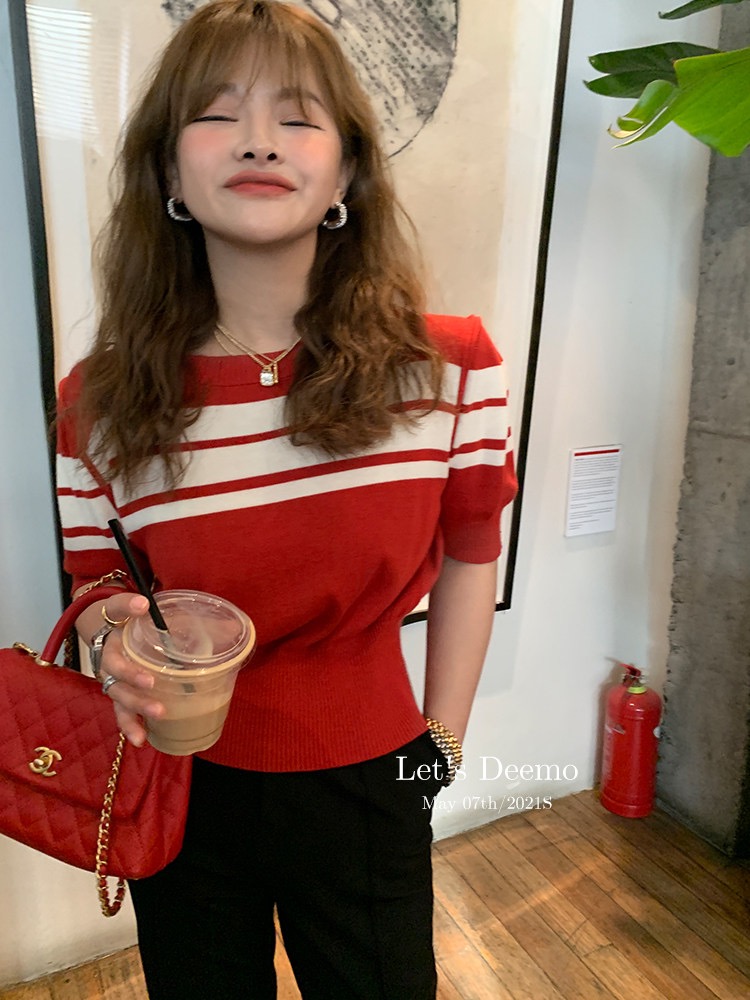 DEEMO 羅馬假日小衫 時髦復古感up 薄款條紋收腰針織衫女夏上衣
