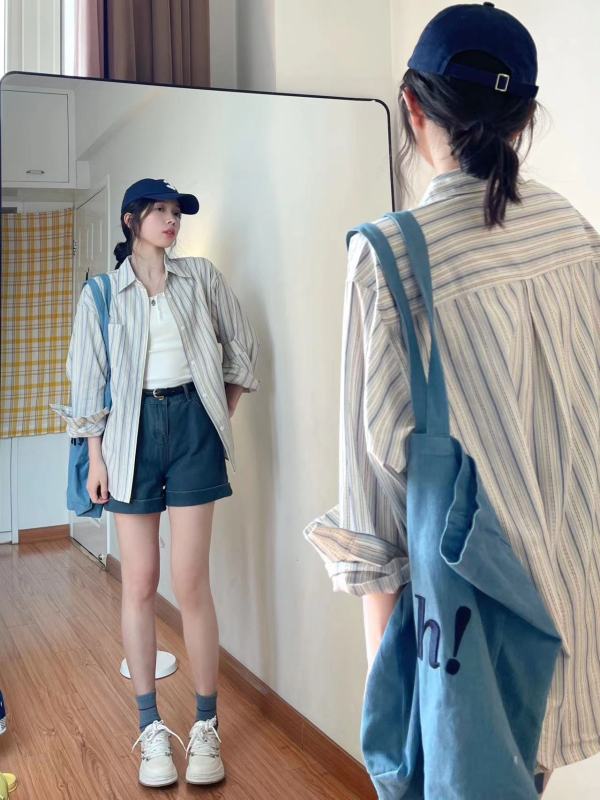 早春穿搭酷鹽系時尚減齡網紅炸街可鹽可甜港風復古chic兩件套裝女