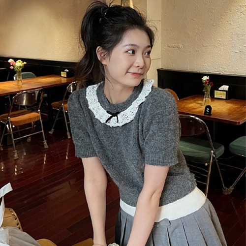 韩系娃娃领灰色针织衫短袖女春季新款蕾丝拼接洋气独特别致短上衣