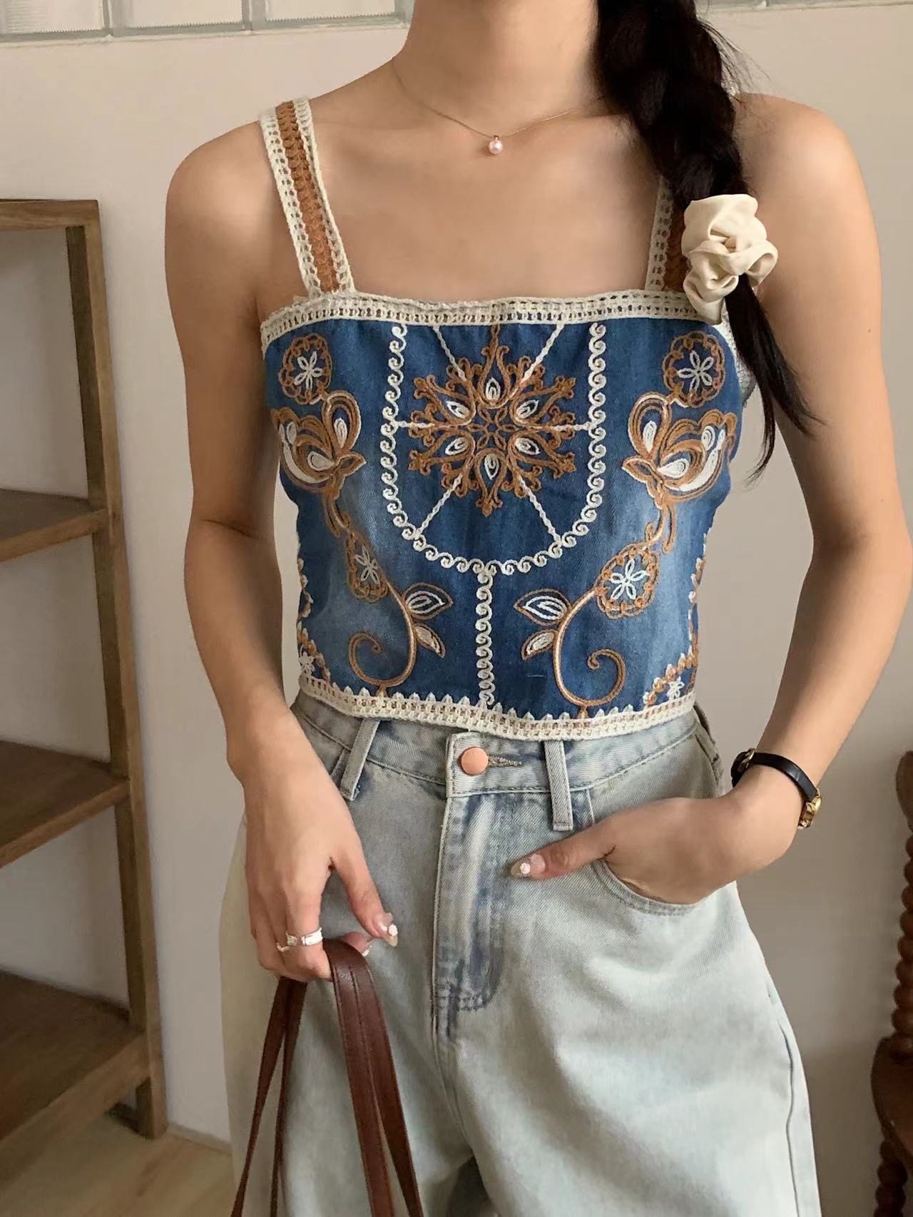 實拍 2024夏季設計感漸變色加厚牛仔布刺繡疊穿吊帶女夏外穿背心