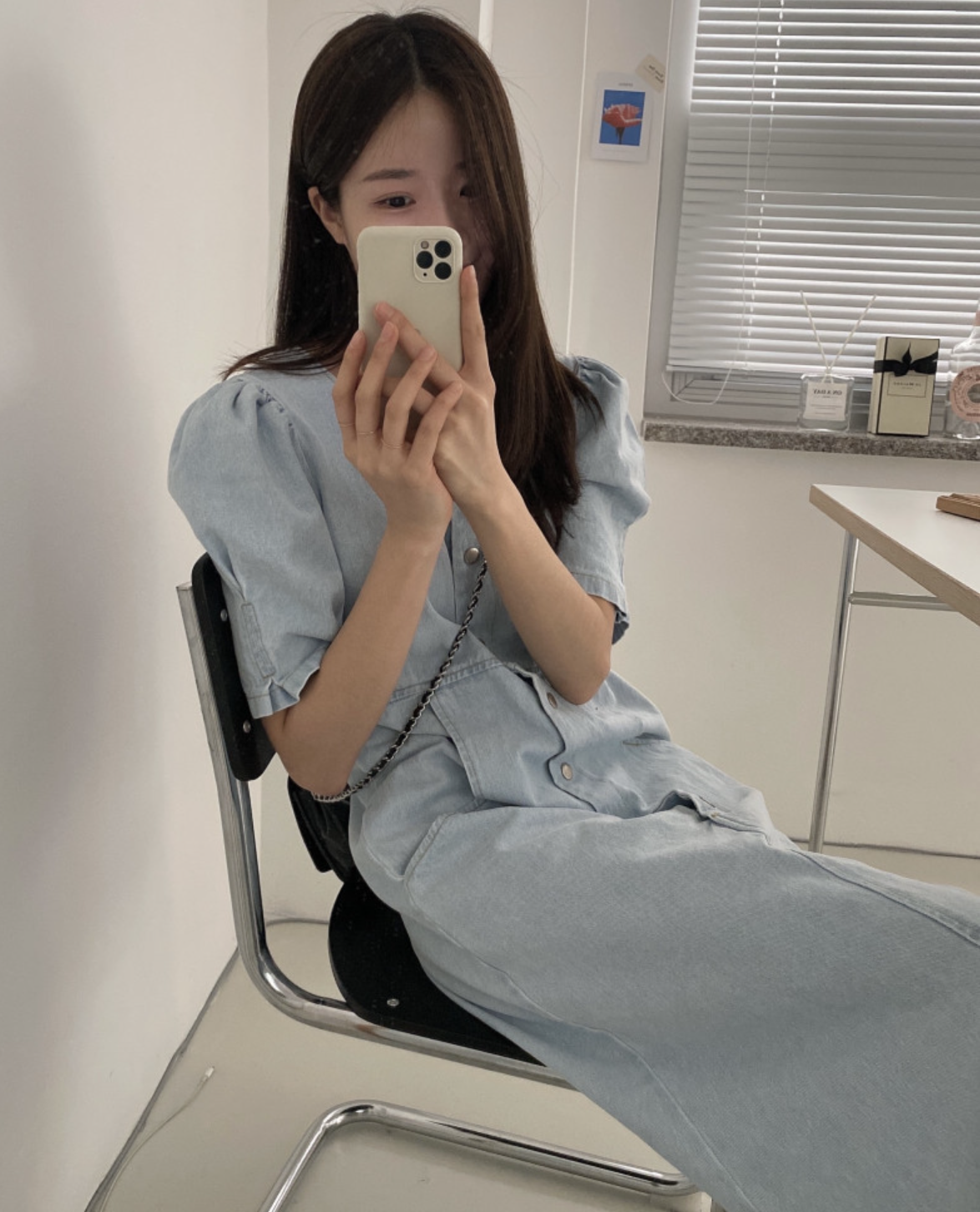 Chic retro slimming and leaking clavicle single-breasted waist pocket mid-length denim dress