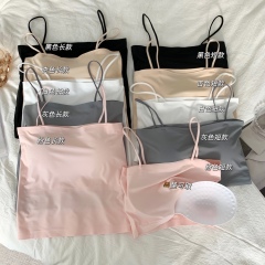 Real shot of tube top underwear suspenders, ice silk women's outer wear, short hot girl beauty straps, chest pads, inner wrap chest tops, summer trend