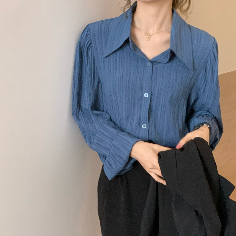 港風法式復古褶皺長袖襯衫女設計感小眾秋季chic上衣港味襯衣外套