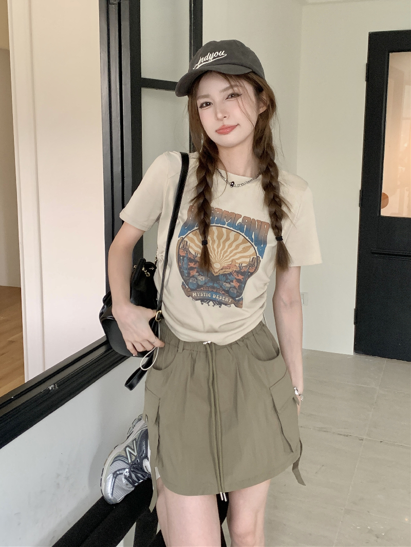 實拍 韓版印花圓領正肩短款抽繩短袖T恤+高腰工裝短款半身裙