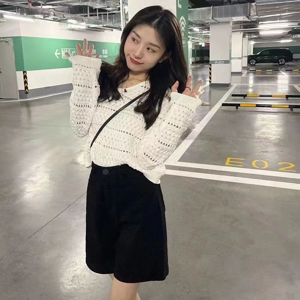 2024秋季韓版小眾設計縷空薄款長袖針織衫女顯瘦氣質V領上衣