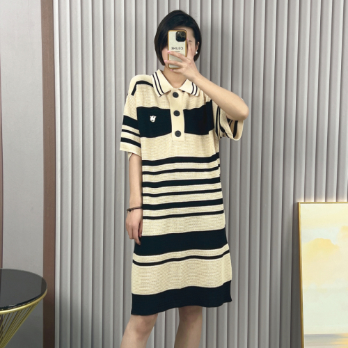 Muwuya 2024 spring and summer new top fashionable lapel black and white striped casual versatile knitted mid-length skirt for women