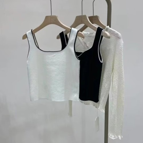 Real shot of V-neck camisole for women in summer, French chic bottoming, large size, ice silk knitted top inside