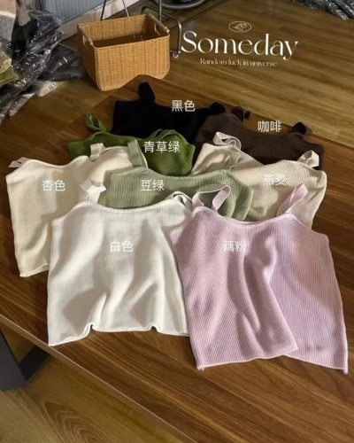 Real shot of fresh small camisole for women with knitted bottoming shirt, French sweet and spicy top, short summer trend