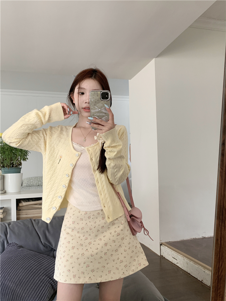 Actual shot~Korean style versatile twist cardigan sweater sweet floral skirt bow suspender suit