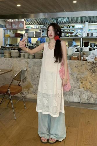 Actual shot ~ 2024 Korean style versatile hollow lace sleeveless sweet outer V-neck slim vest dress