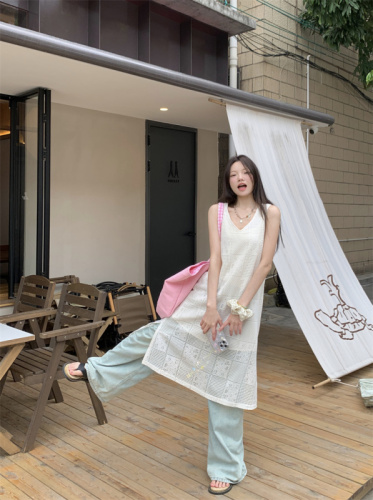 Actual shot ~ 2024 Korean style versatile hollow lace sleeveless sweet outer V-neck slim vest dress