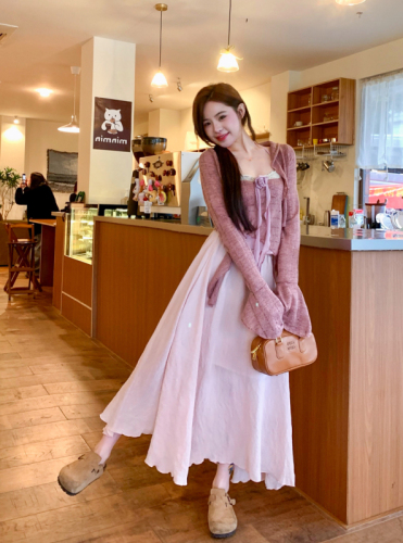 Real shot knitted sun protection cardigan with ruffled hem + strapless top + mid-length A-line skirt