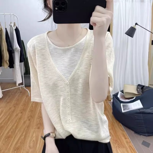 Summer ice silk V-neck fake two-piece short-sleeved sweater for women 2024 Korean loose T-shirt age-reducing top air-conditioned shirt