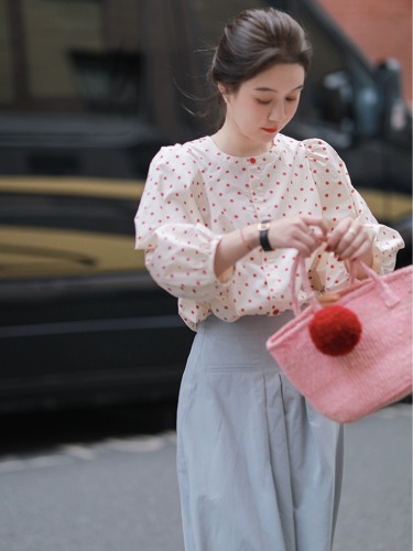 Spring and autumn red polka dot puff sleeve shirt, chic and beautiful shirt, high-end and versatile top
