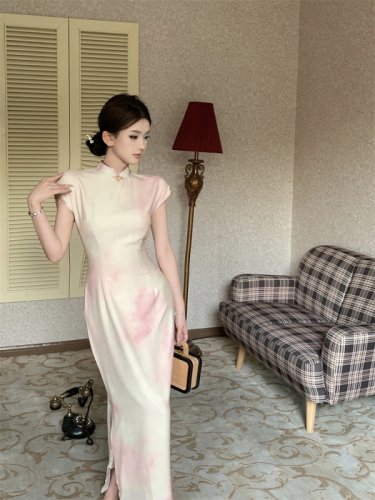 Real shot of new Chinese style cheongsam dress, national style improved top, temperament skirt