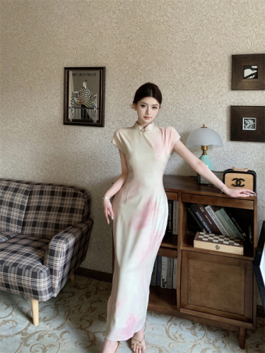 Real shot of new Chinese style cheongsam dress, national style improved top, temperament skirt