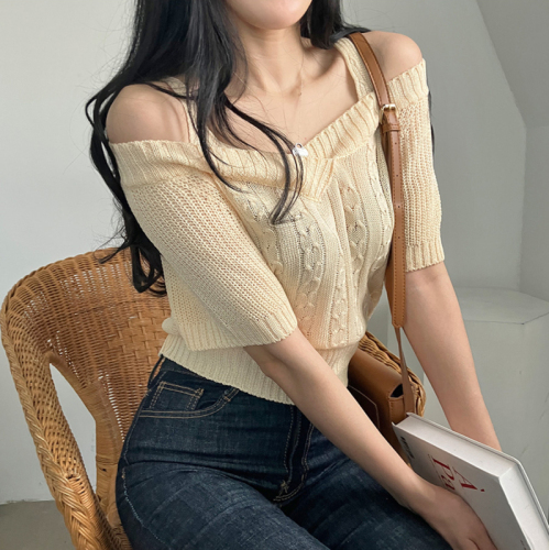 韩版chic纯色设计感简约肩带露肩一字领短袖麻花上衣针织衫