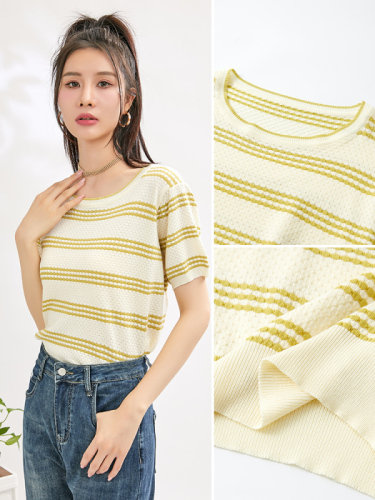 Color block knitted sweater short-sleeved women's 2024 spring and autumn new style loose top T-shirt with small fragrance design