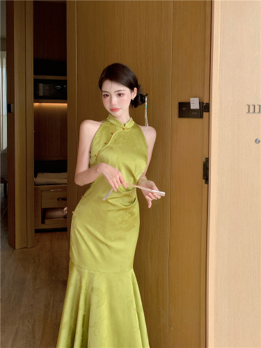 Real shot!  New Chinese style cheongsam dress summer improved halterneck sleeveless cheongsam dress national style long dress